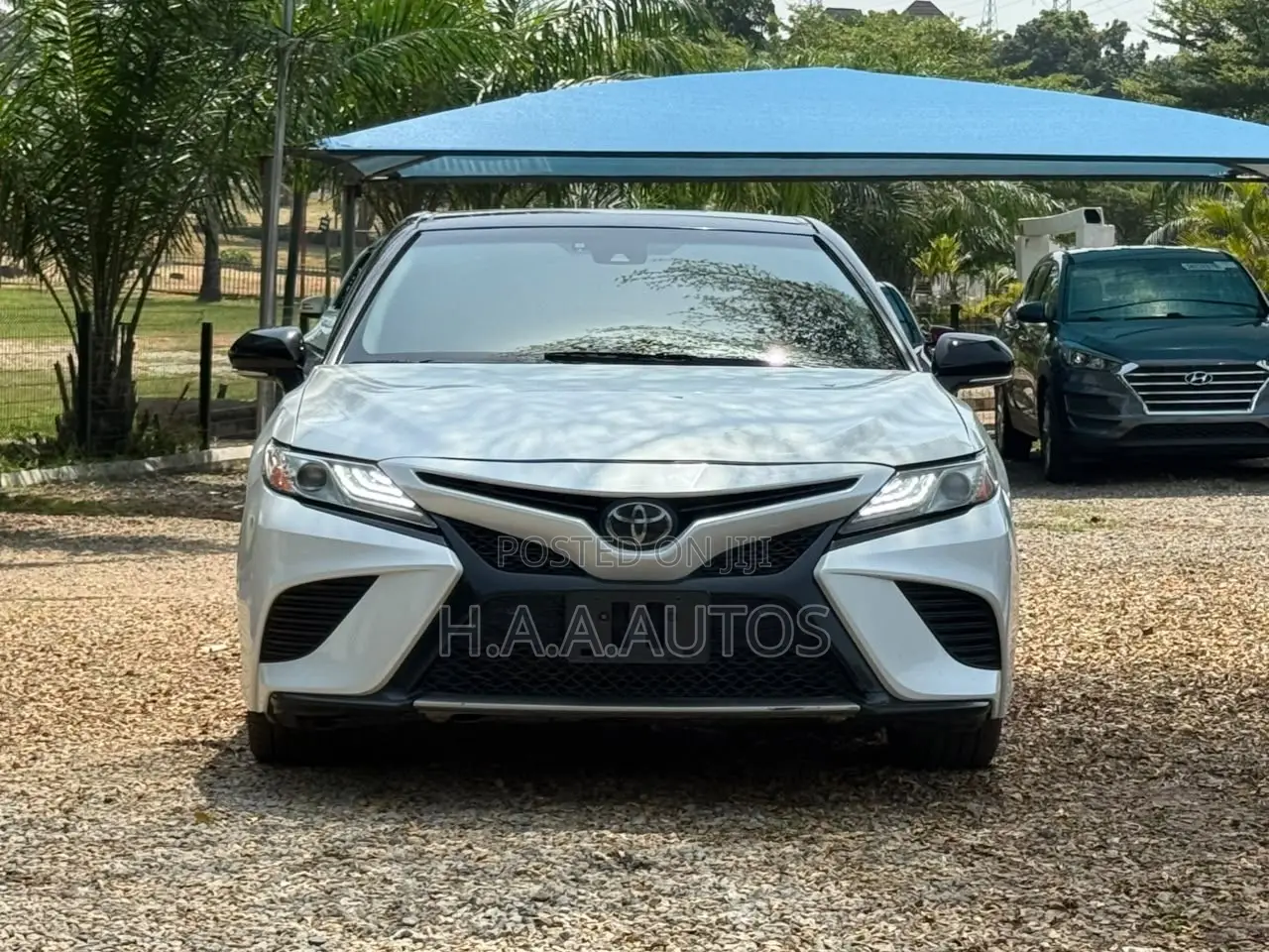 Toyota Camry XSE FWD 2020 White