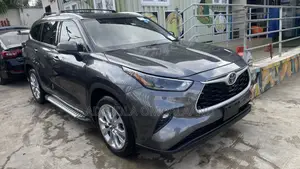 Toyota Highlander Limited AWD 2020 Gray