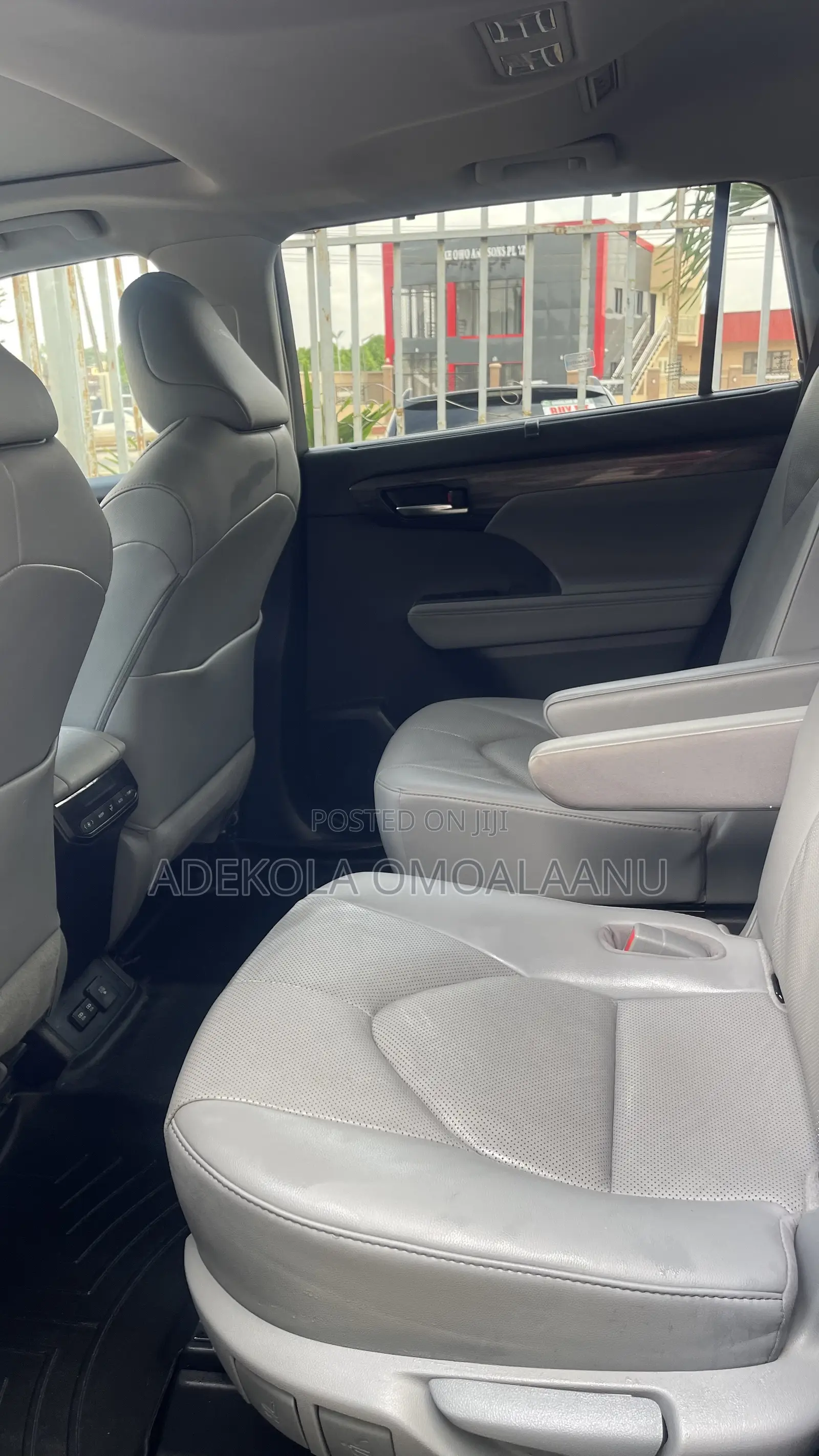 Toyota Highlander Limited AWD 2020 Gray