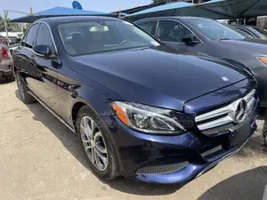 Mercedes-Benz C300 2015 Blue