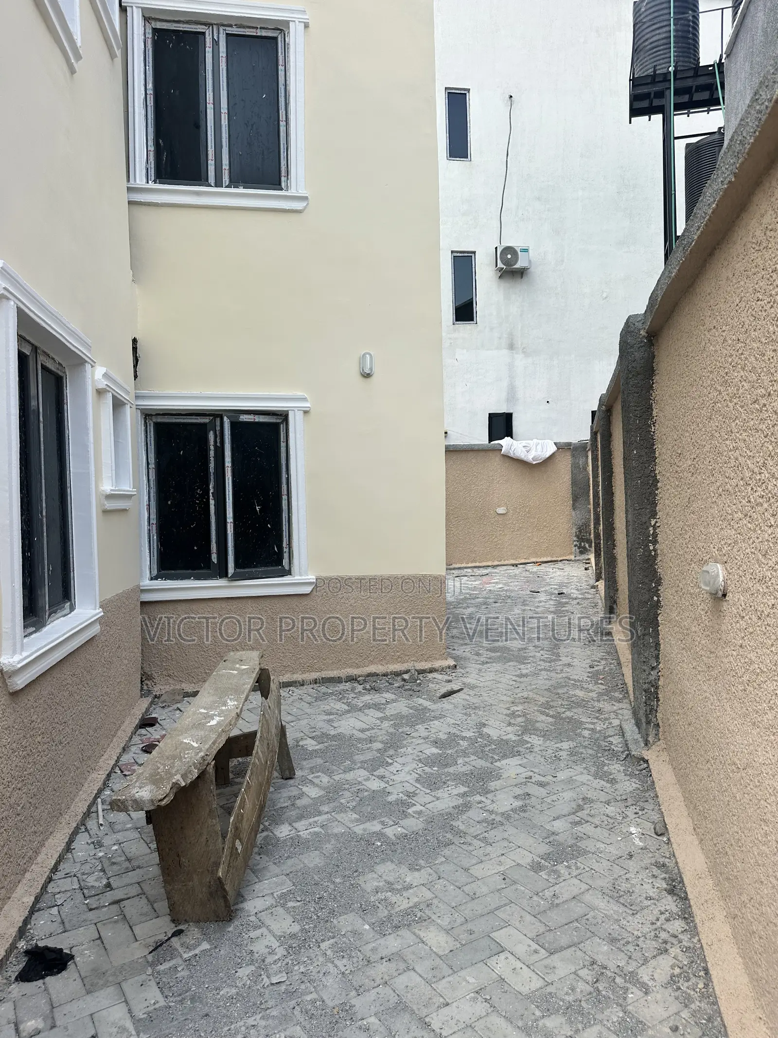2bdrm Block of Flats in Kubwa for sale