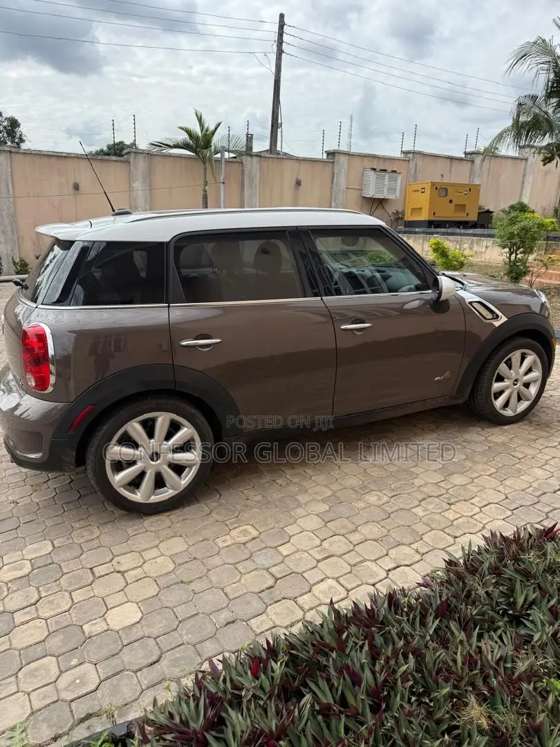 Mini Cooper 2012