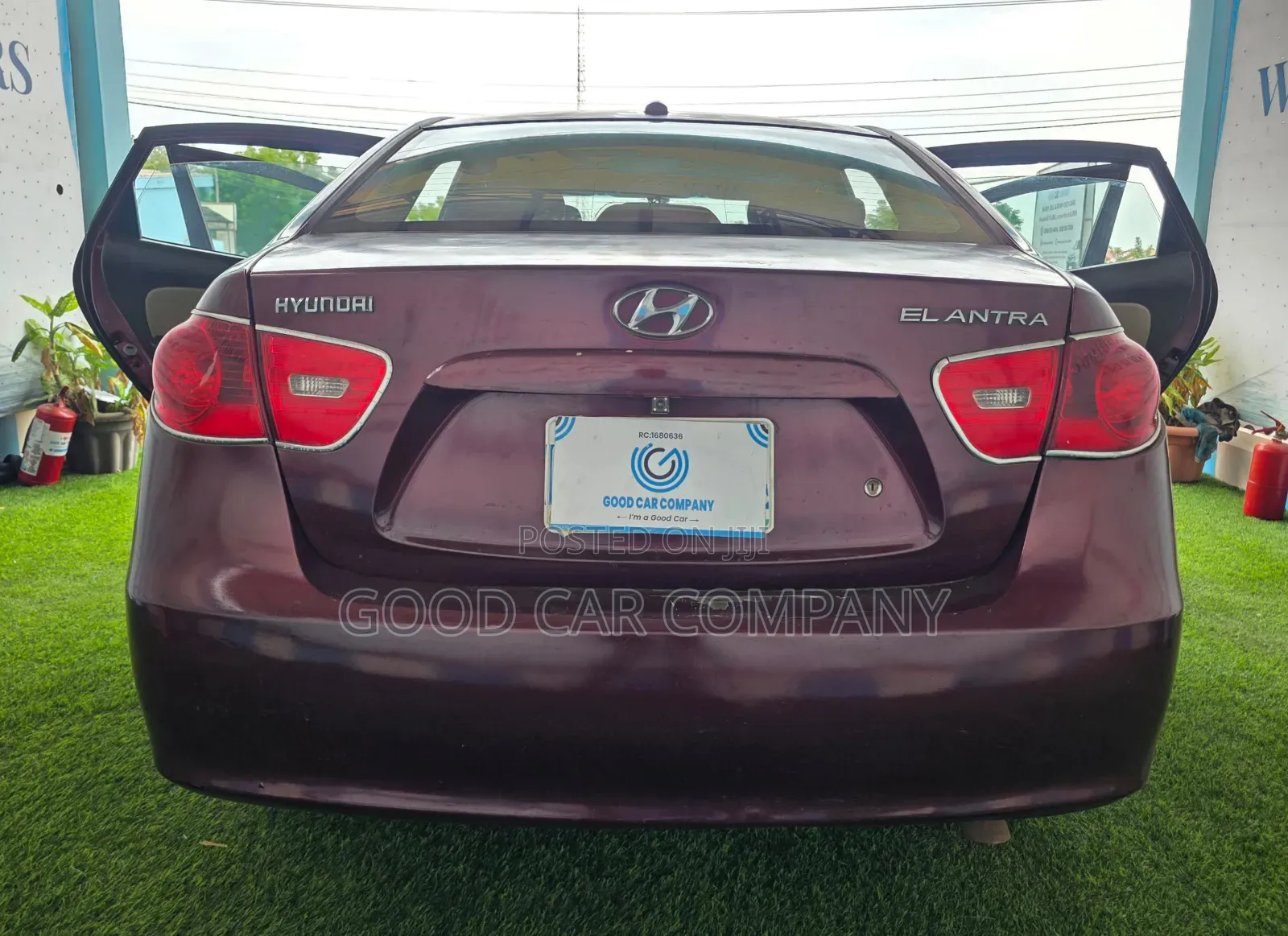 Hyundai Elantra 2008 Red