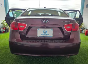 Hyundai Elantra 2008 Red