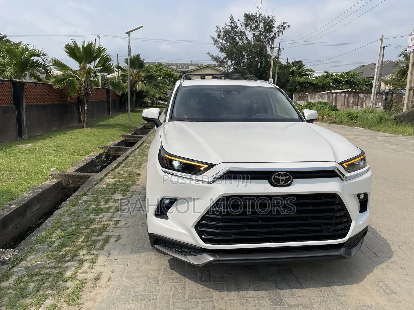 Toyota Grand Highlander Limited AWD 2024 White