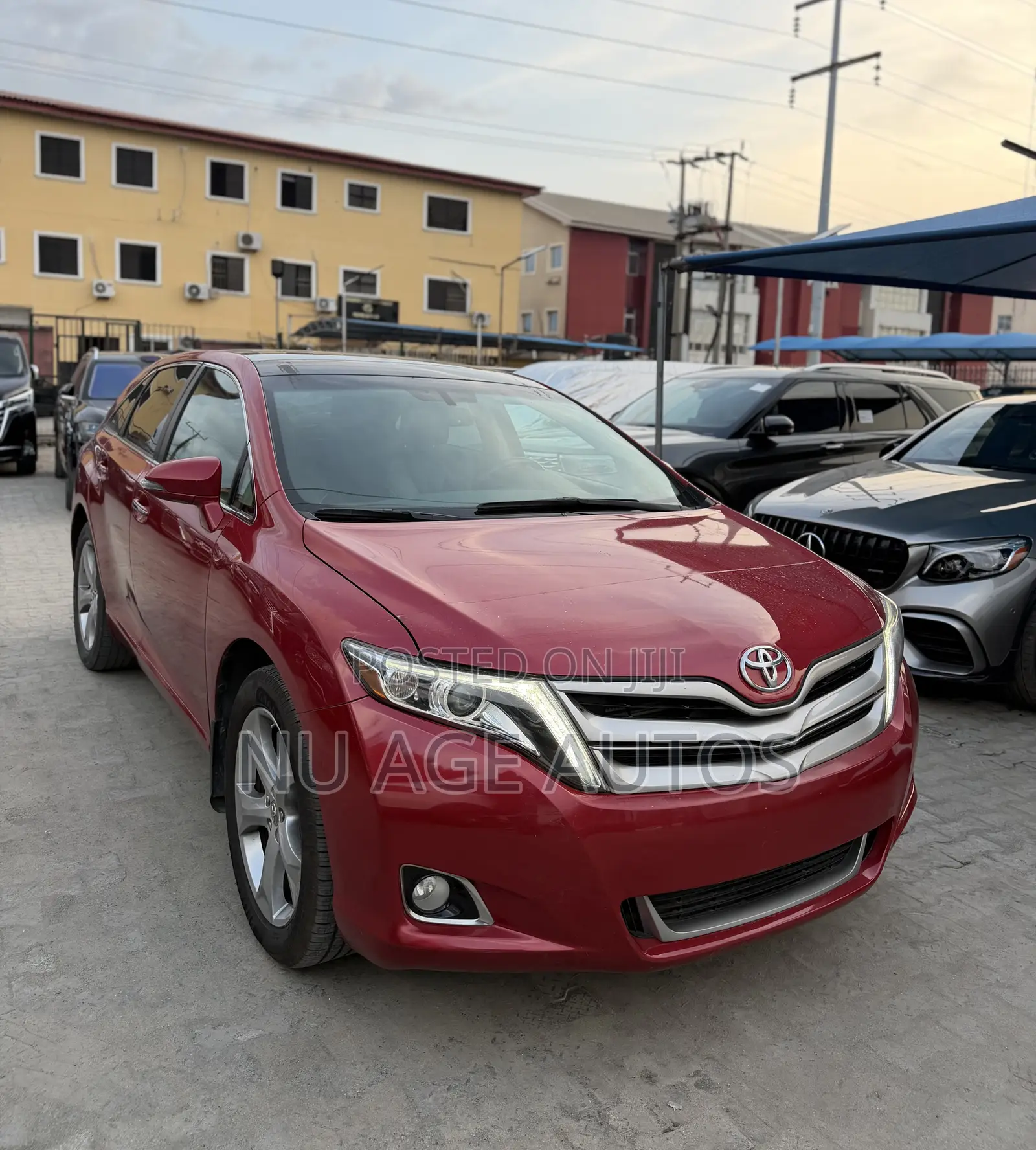 Toyota Venza Limited 4dr Wagon (3.5L 6cyl 6A) 2014 Red