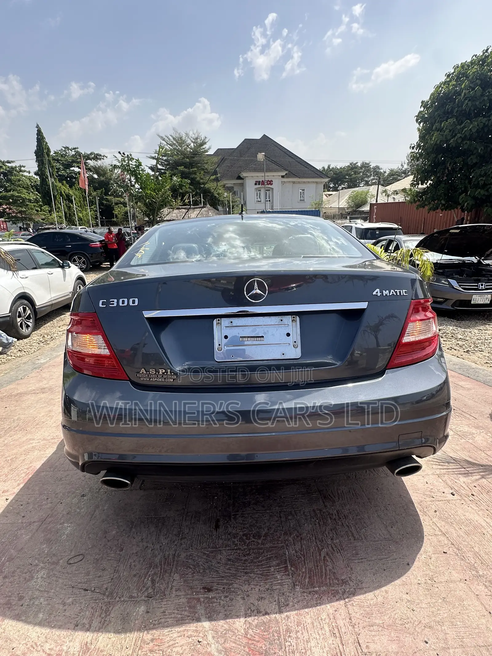 Mercedes-Benz C300 2010 Gray