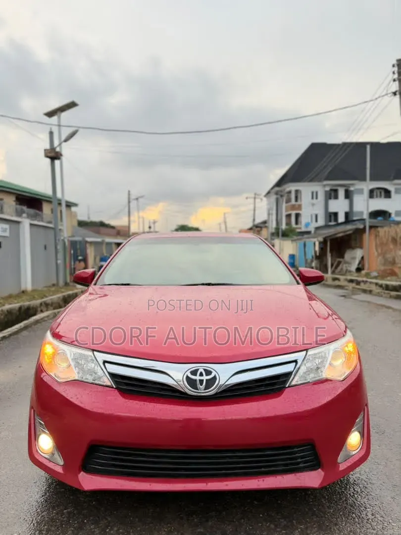 Toyota Camry 2013 Red