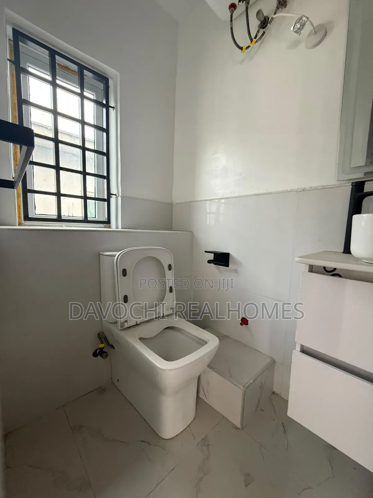 3bdrm Apartment in Ikate-Elegushi for rent
