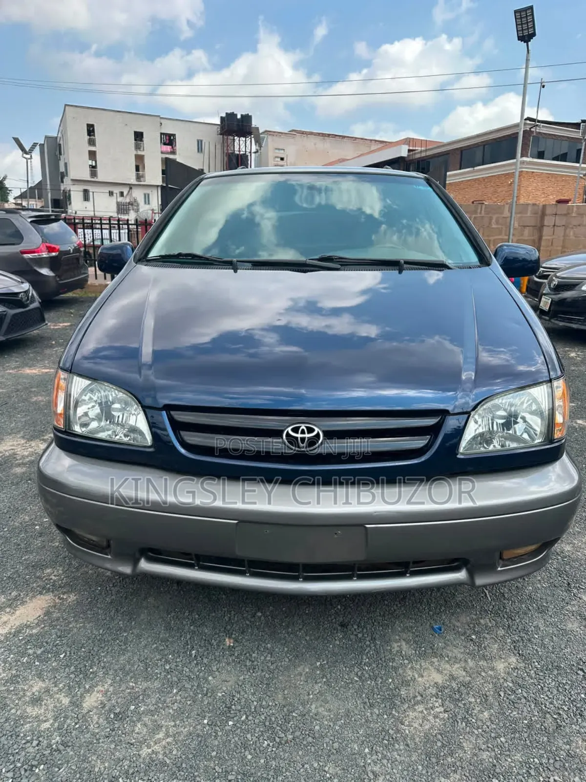 Toyota Sienna 2002 Blue