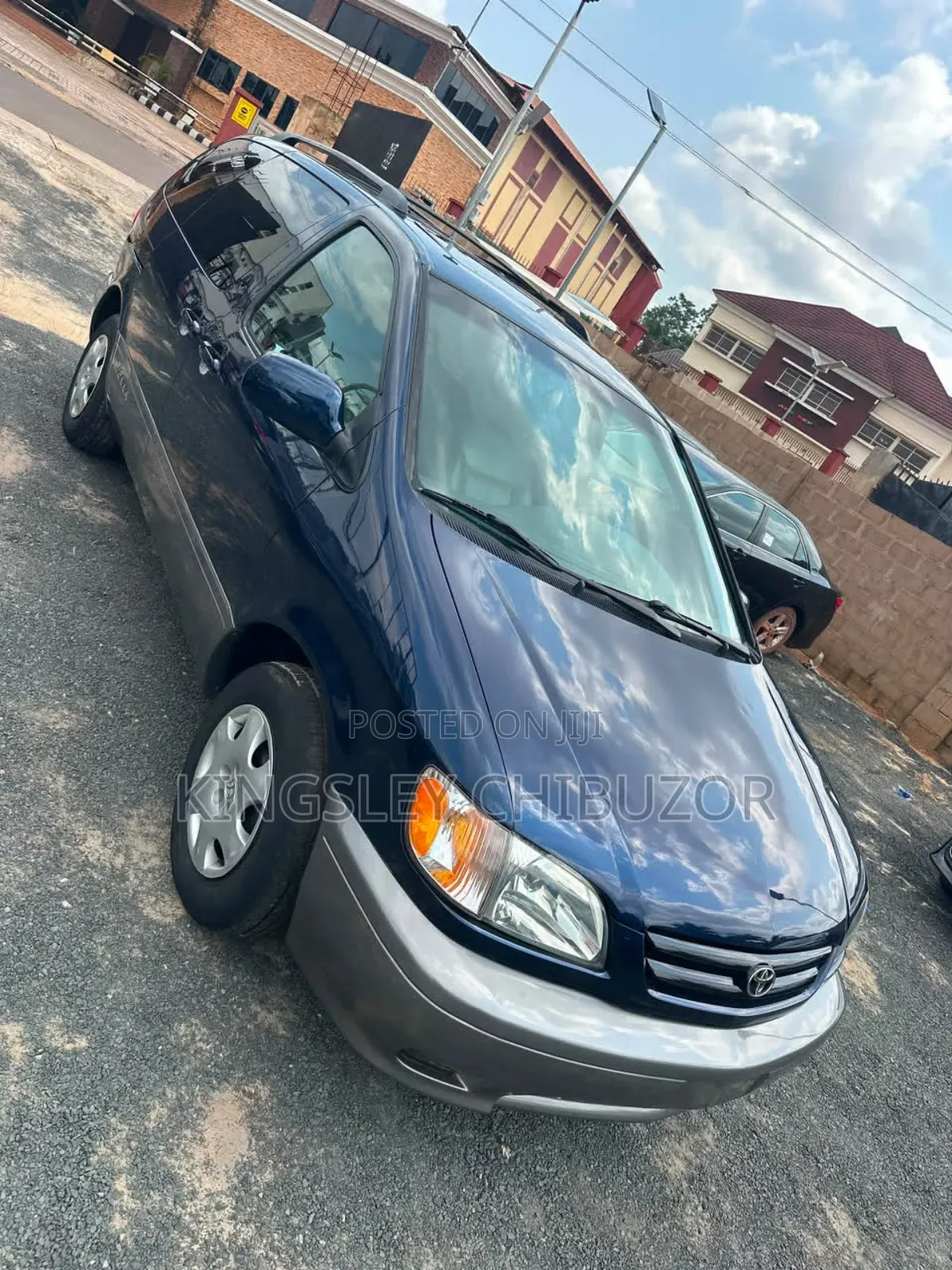 Toyota Sienna 2002 Blue