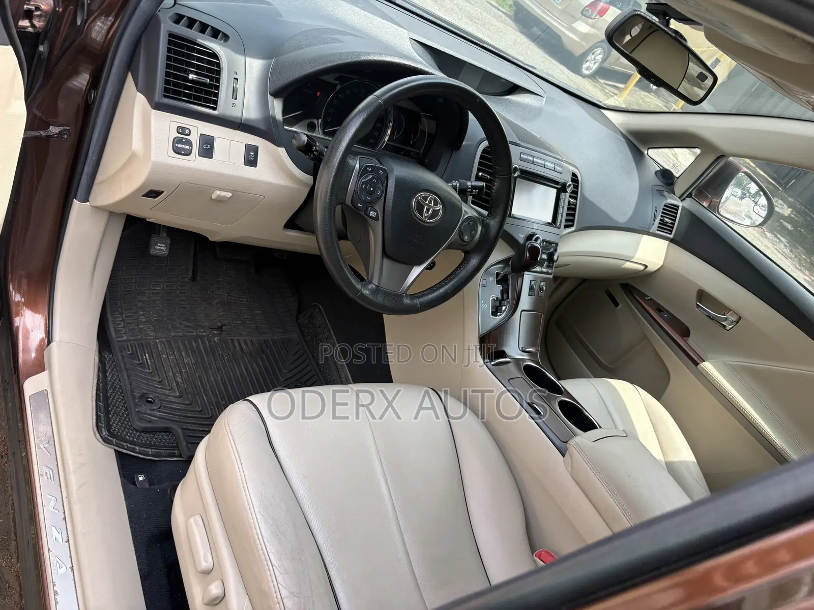 Toyota Venza XLE AWD 2013 Burgundy
