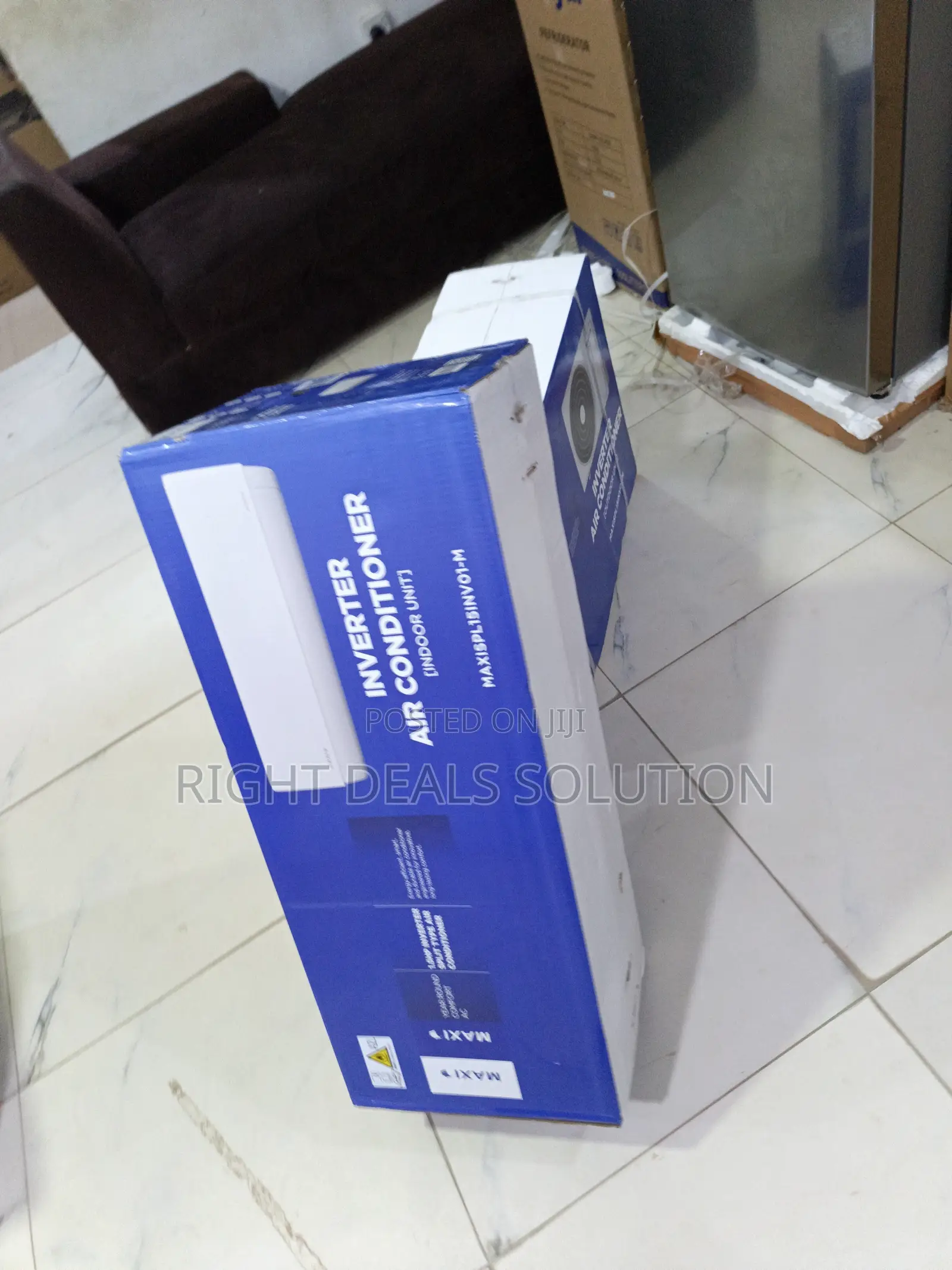 Maxi 1.5HP Contemporary Home Air Conditioner