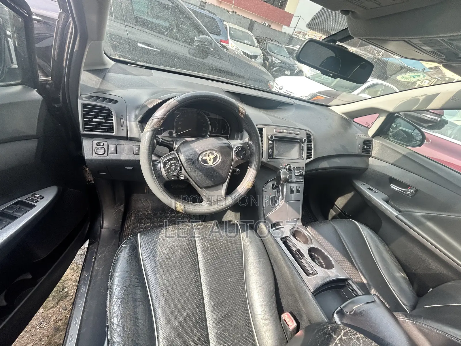 Toyota Venza XLE 4dr Wagon AWD (3.5L 6cyl 6A) 2014 Black