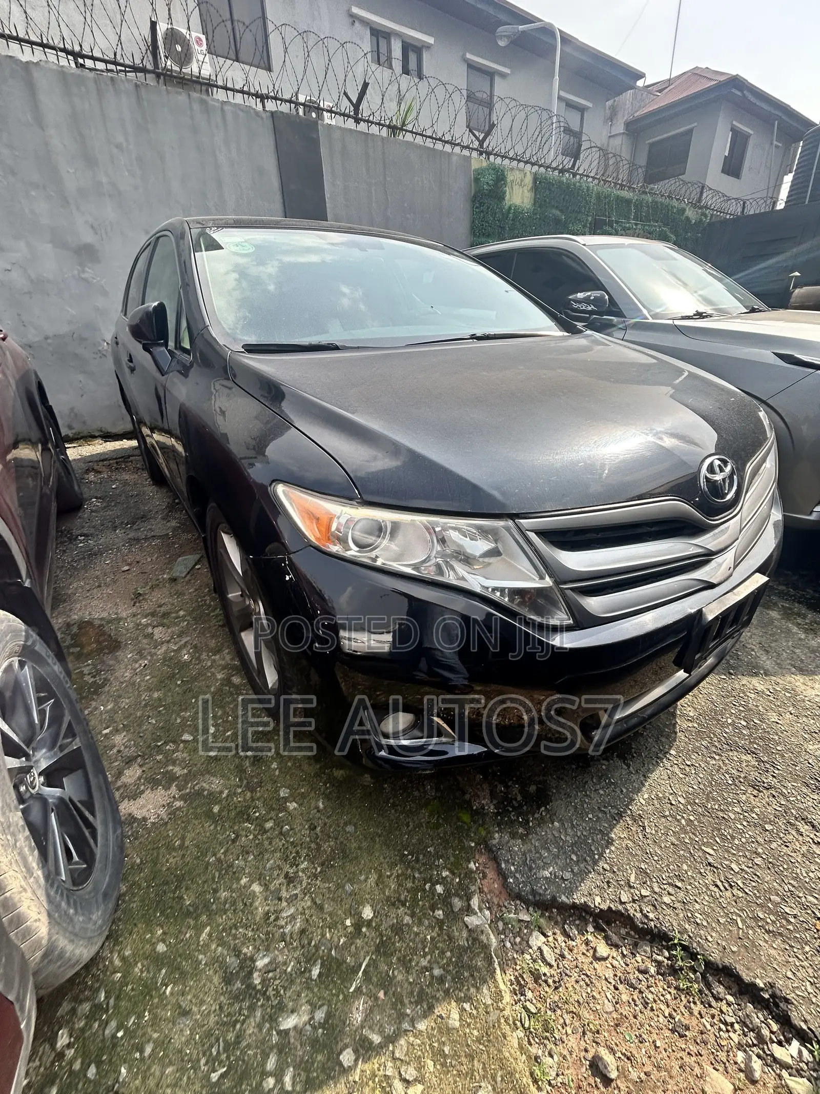 Toyota Venza XLE 4dr Wagon AWD (3.5L 6cyl 6A) 2014 Black