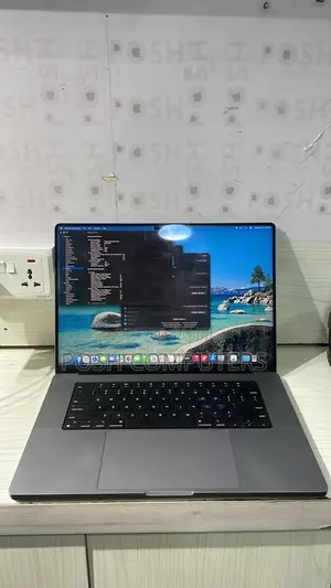 Laptop Apple MacBook Pro 2021 M1 Max 32GB Apple M1 Max SSD 1T