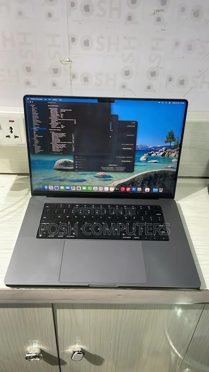 Laptop Apple MacBook Pro 2021 M1 Max 32GB Apple M1 Max SSD 1T