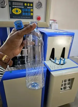 Pet Blow Machine Plastic Bottle Machine