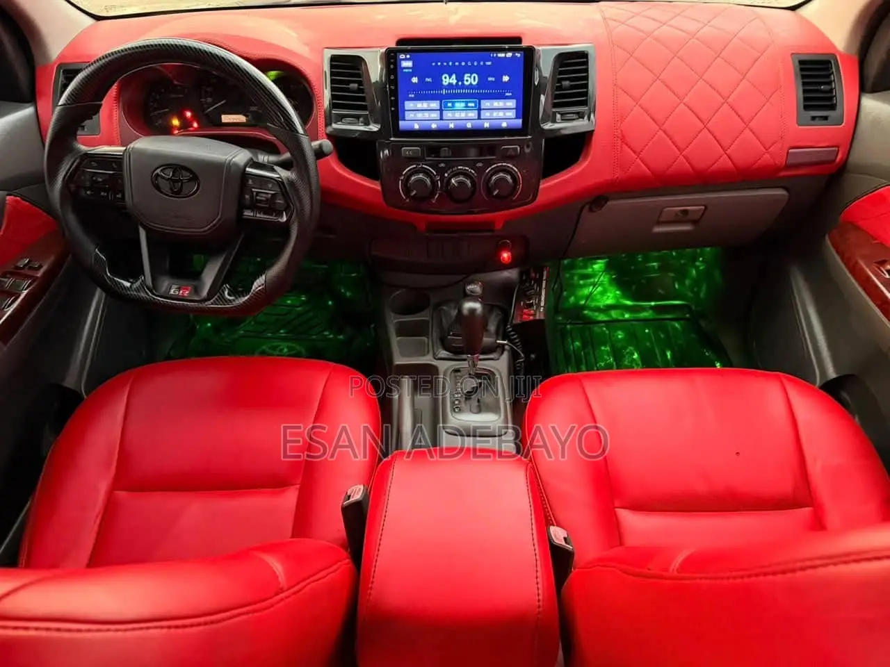 Toyota Hilux 2015 Black