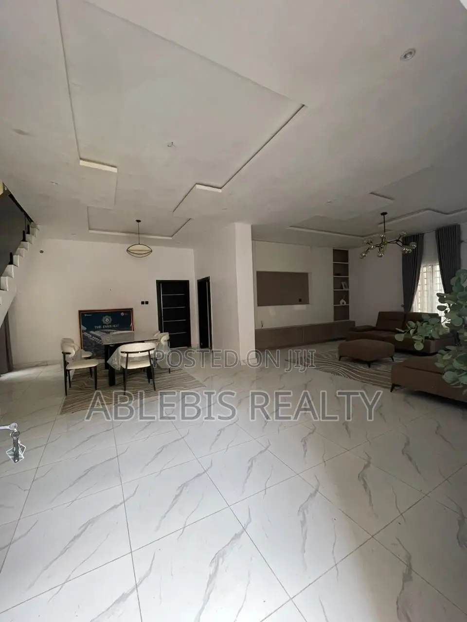 2bdrm Duplex in Ogombo Road for sale