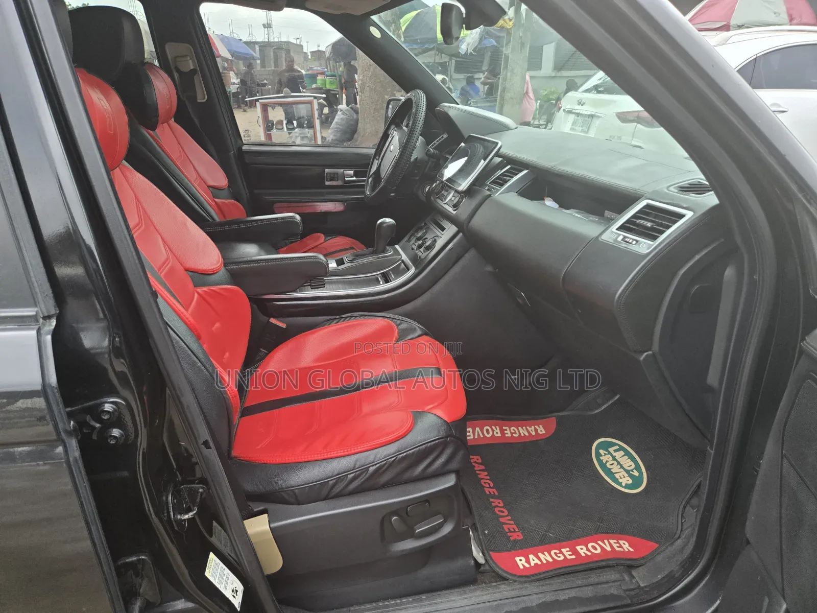 Land Rover Range Rover 2011 Black