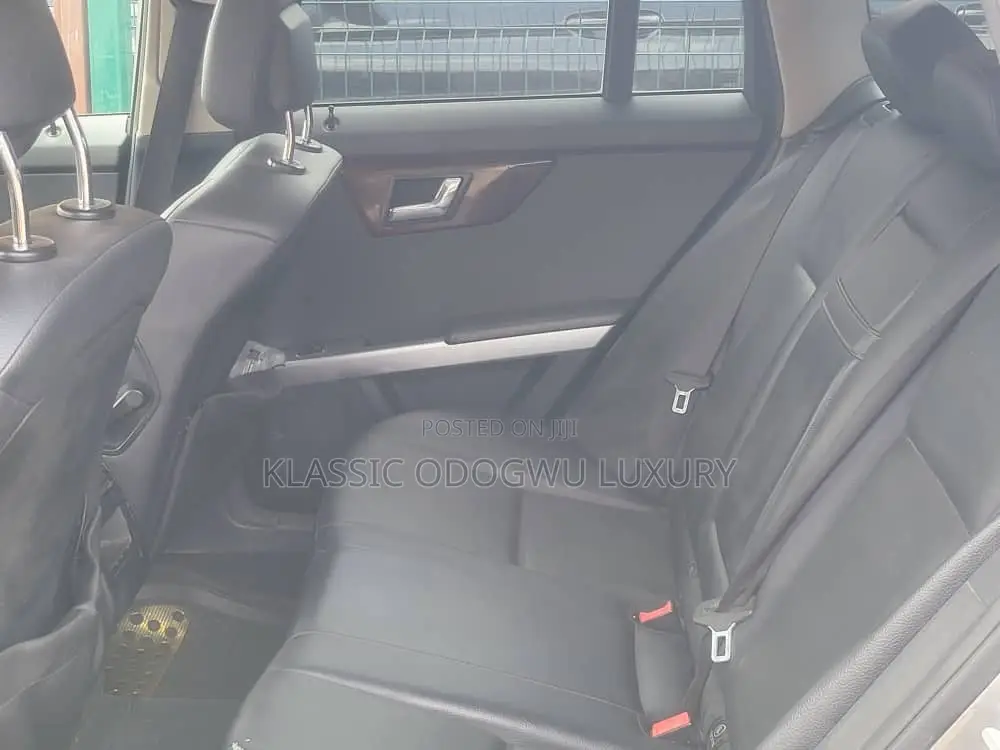 Mercedes-Benz GLK-Class 350 4MATIC 2011 Gray