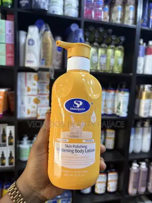 Skeenpoiny Whitening Body Lotion