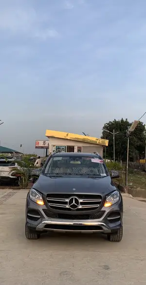 Mercedes-Benz GLE-Class 2017 Gray