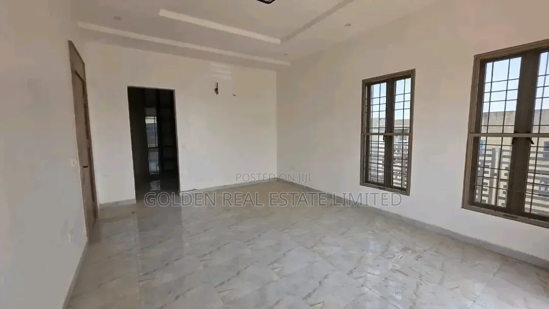 5bdrm Duplex in Jahi for rent