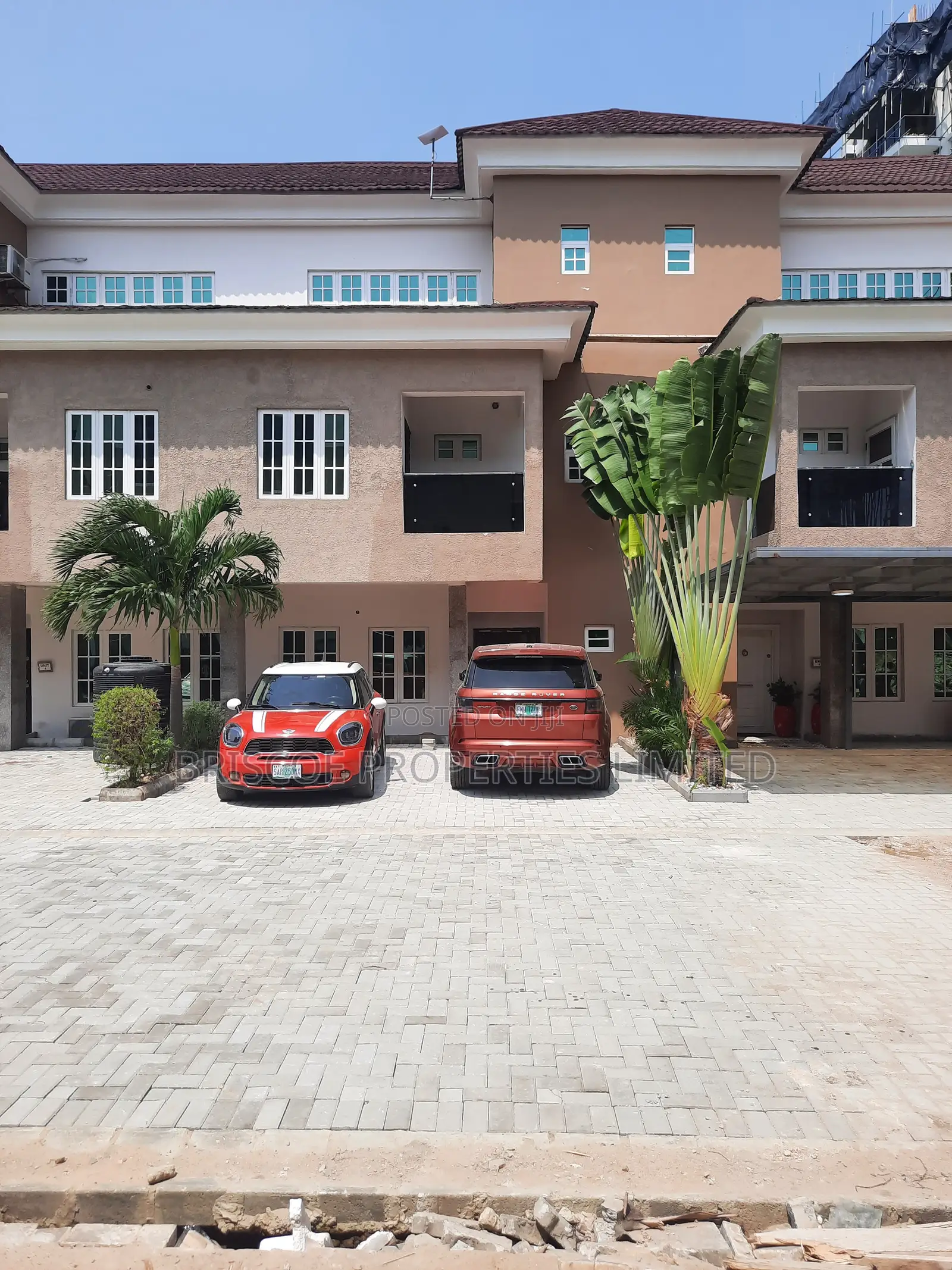 3bdrm Duplex in Osborne Foreshore Estate for sale