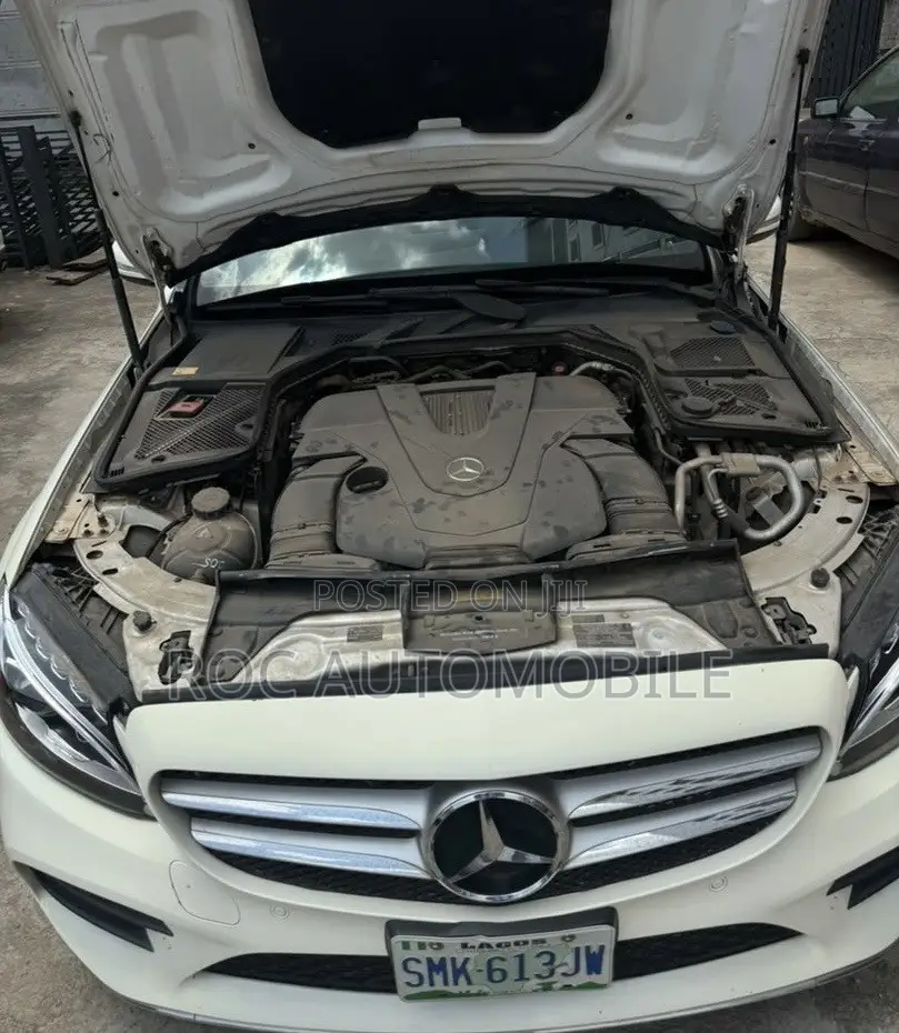 Mercedes-Benz C300 2015 White