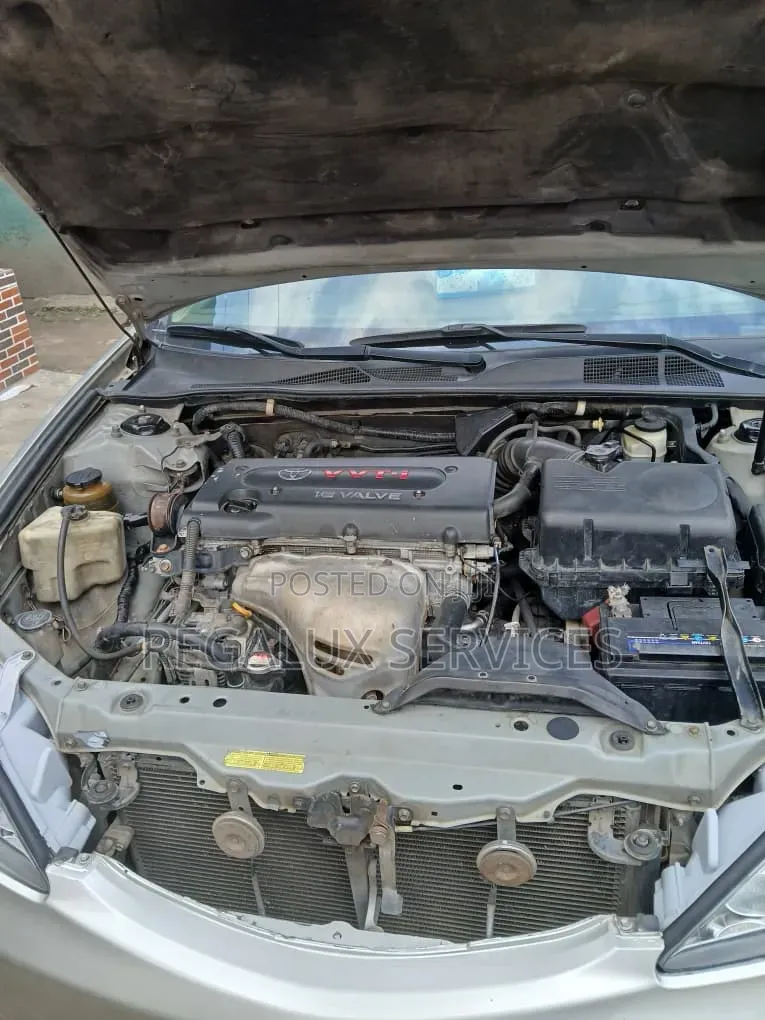 Toyota Camry 2003 Silver