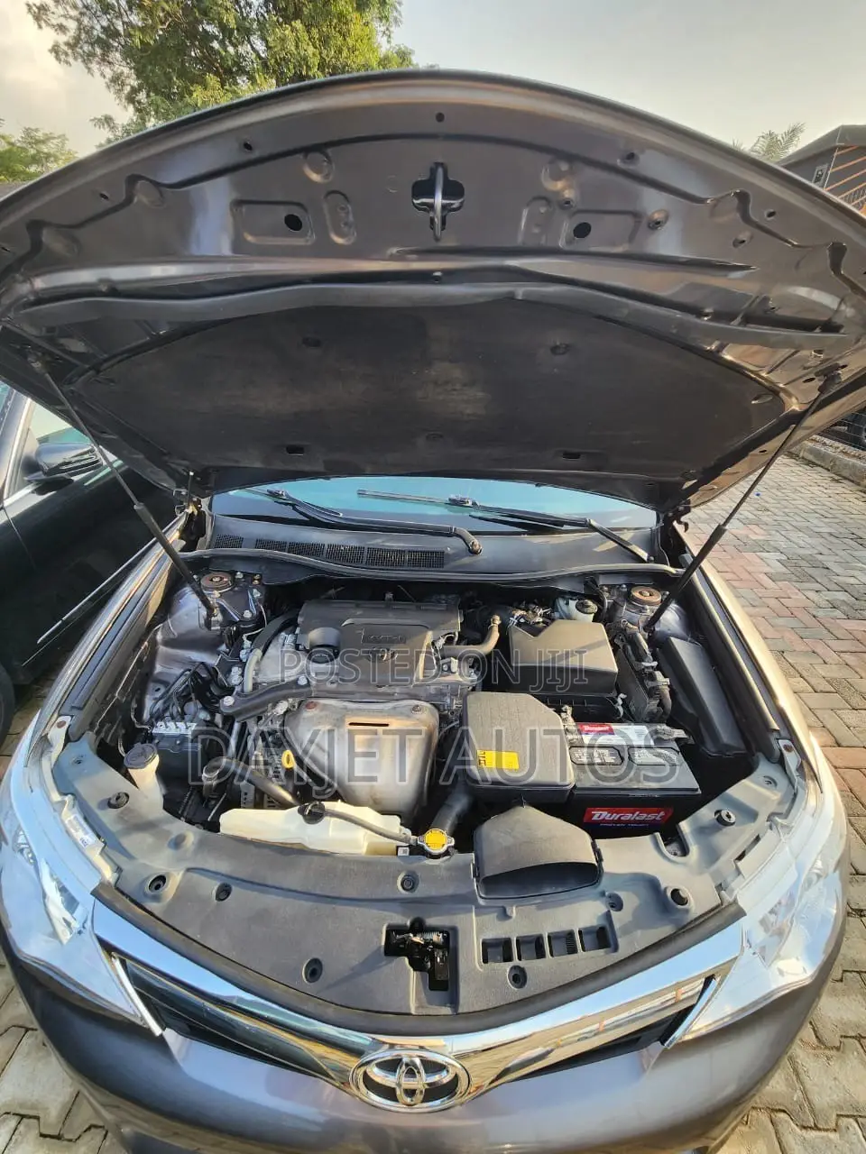 Toyota Camry XLE 4dr Sedan (2.5L 4cyl 6A) 2014 Gray