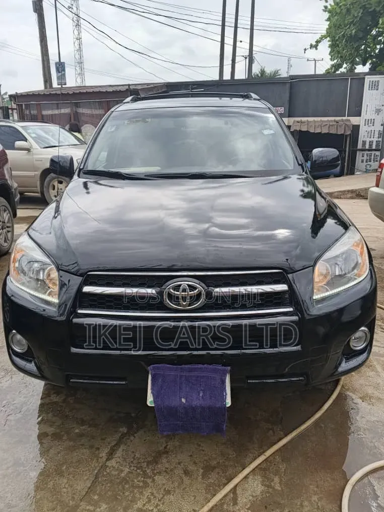 Toyota RAV4 2007 Black
