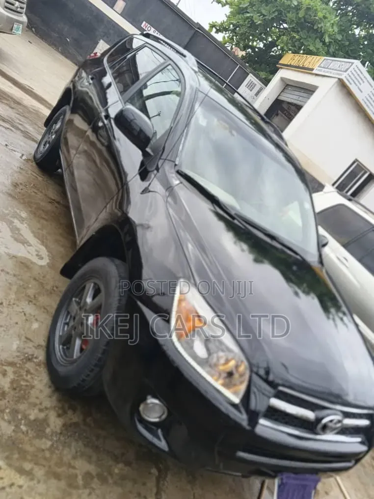 Toyota RAV4 2007 Black
