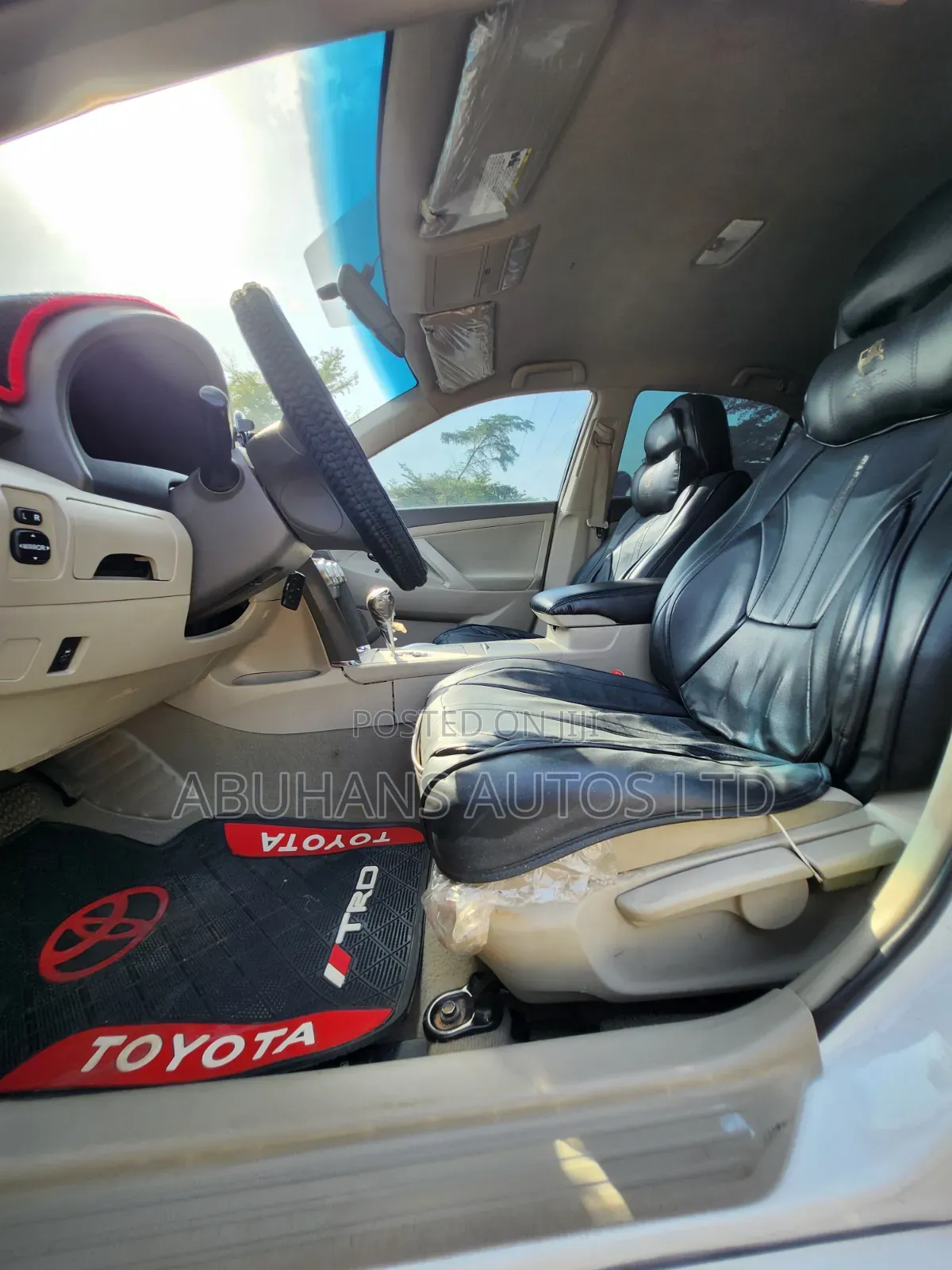 Toyota Camry LE 4dr Sedan (2.5L 4cyl 6AM) 2010 White