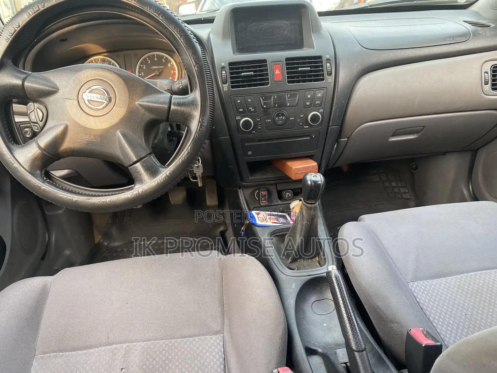 Nissan Almera 2006 Silver