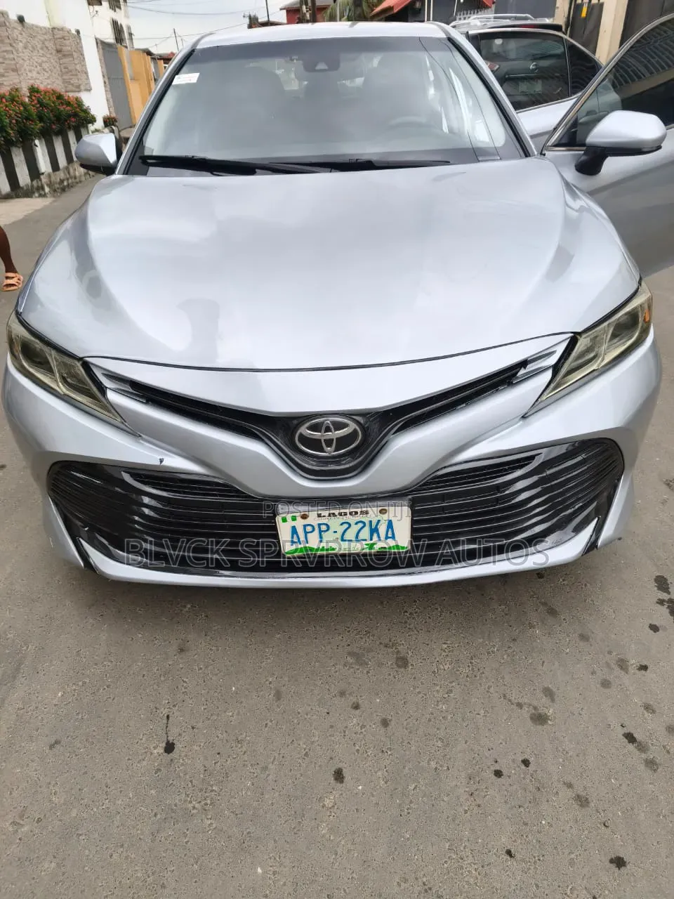 Toyota Camry 2018 Silver