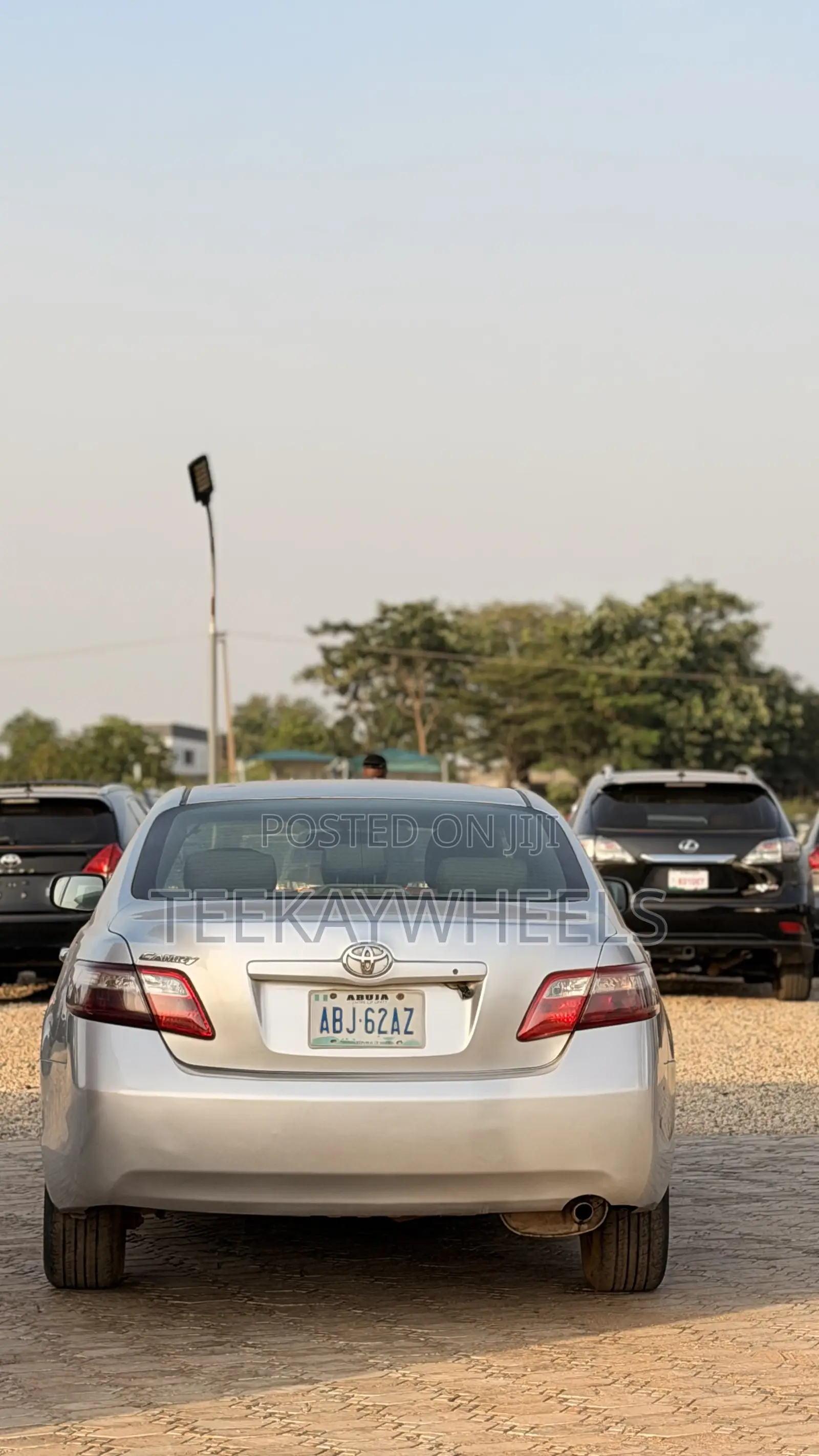 Toyota Camry LE 4dr Sedan (2.4L 4cyl 5A) 2009 Silver