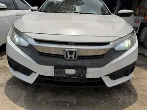 Honda Civic Sport Touring Hatchback 2018 White