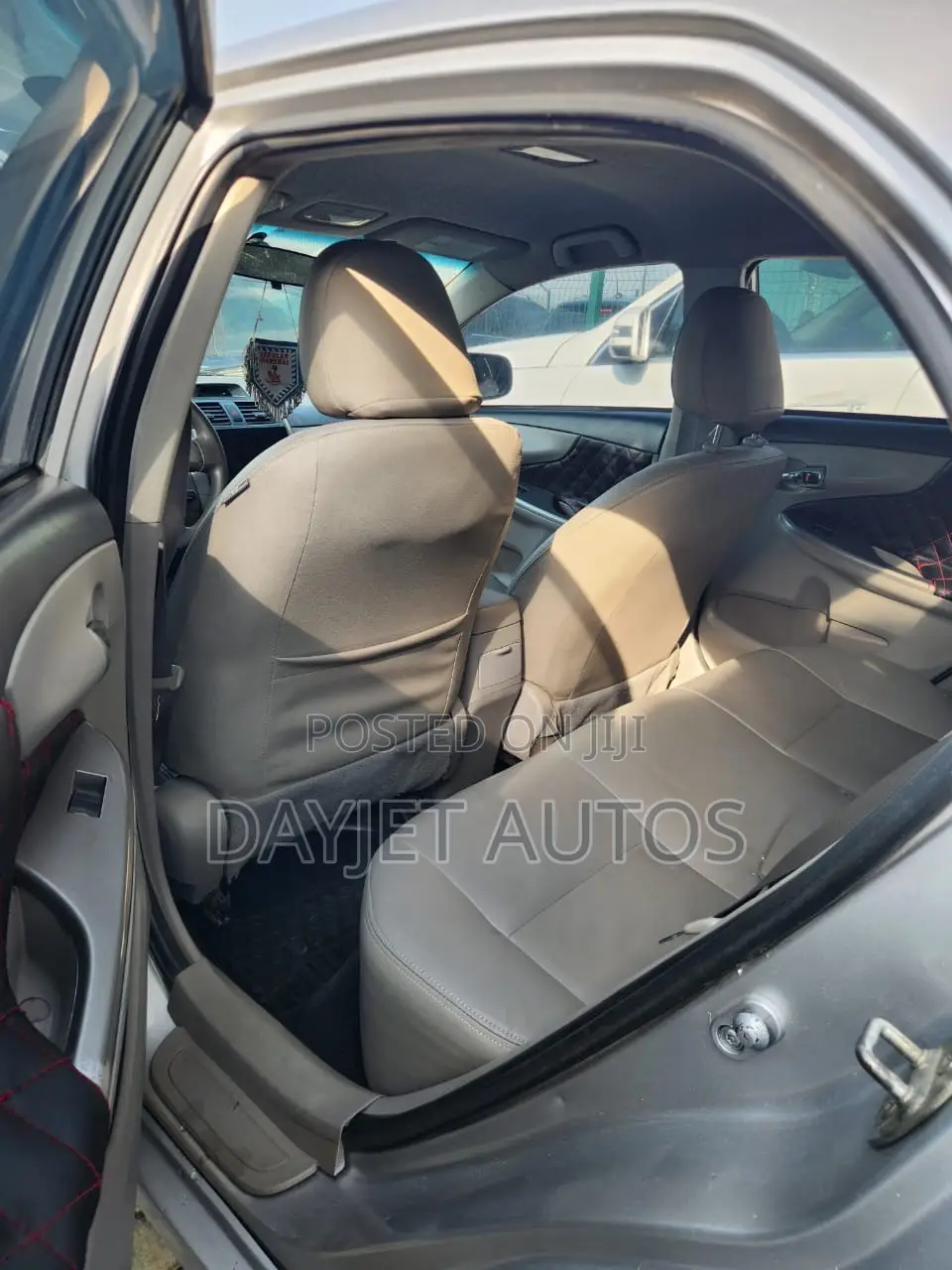 Toyota Corolla 2013 Silver