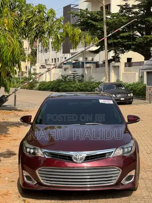 Toyota Avalon 2015 Maroon