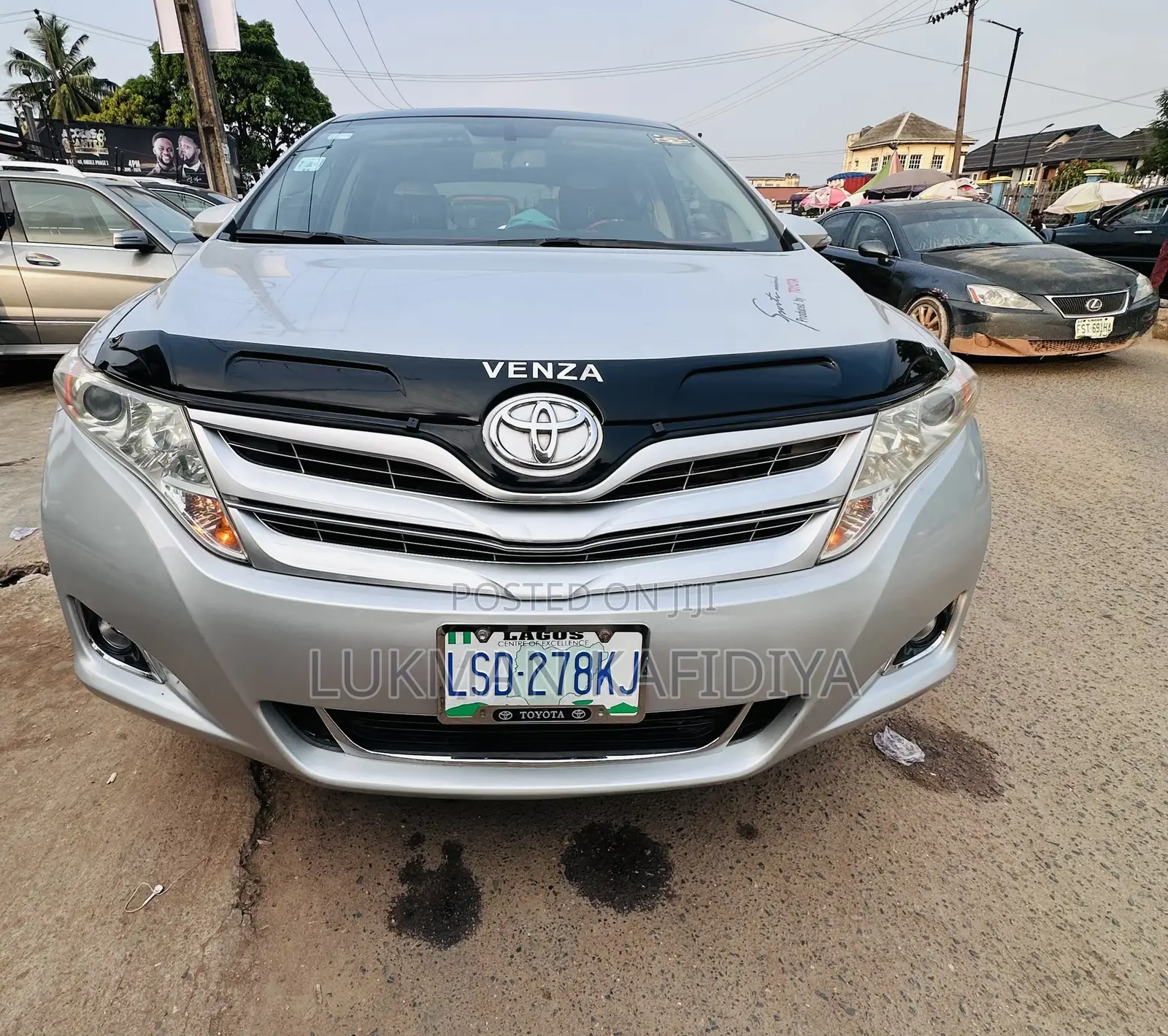 Toyota Venza 2010 Silver