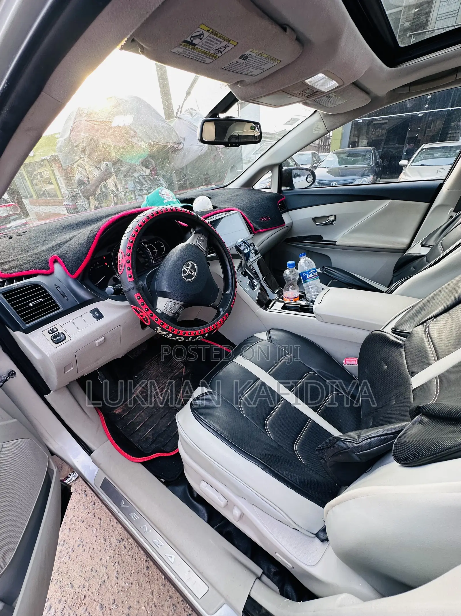 Toyota Venza 2010 Silver