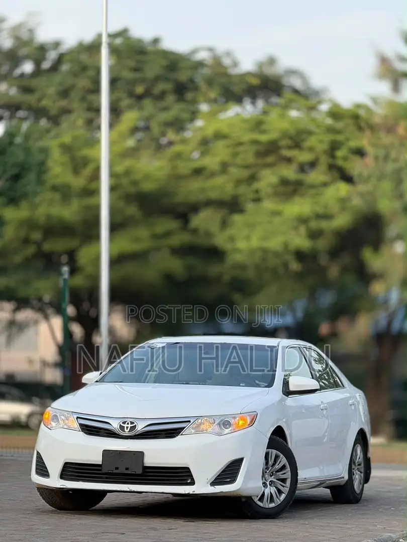 Toyota Camry 2013 White