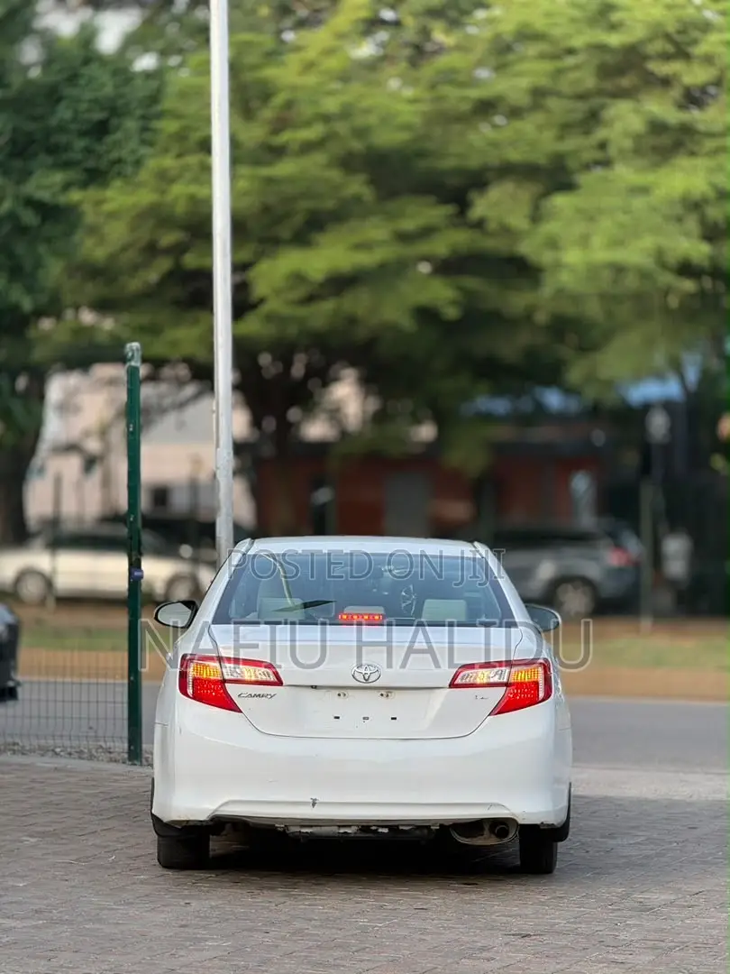 Toyota Camry 2013 White