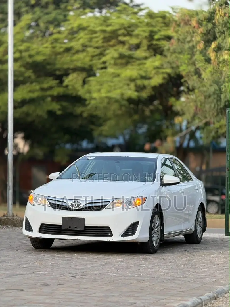 Toyota Camry 2013 White