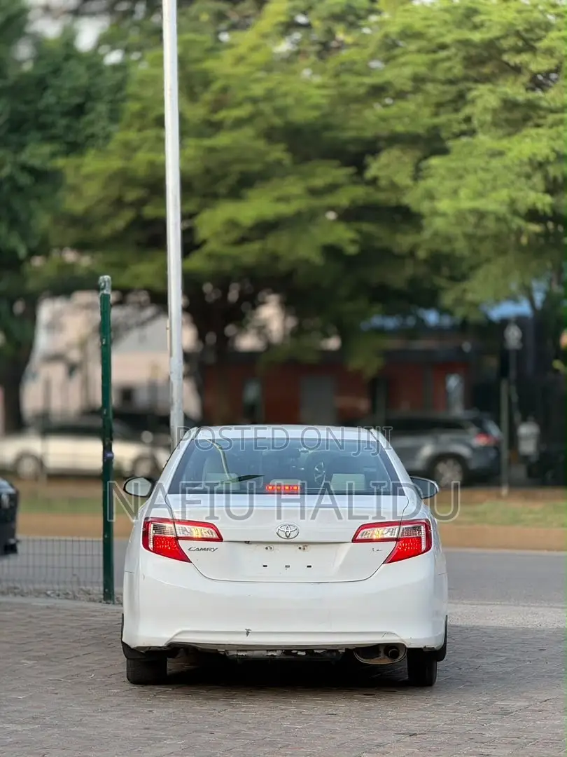 Toyota Camry 2013 White