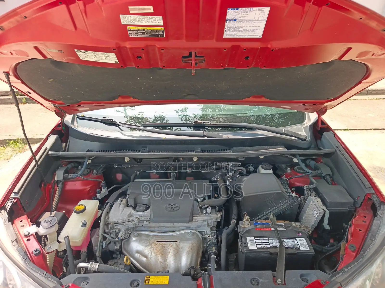 Toyota RAV4 XLE AWD (2.5L 4cyl 6A) 2013 Red