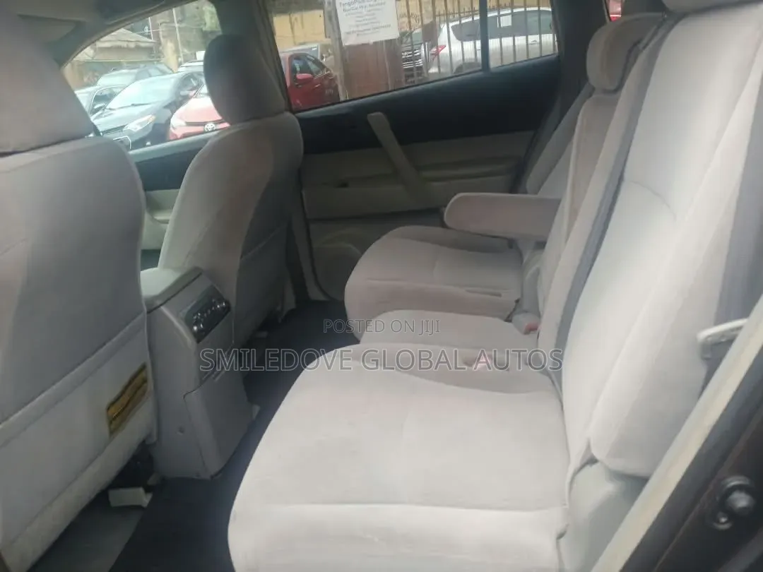 Toyota Highlander 2008 Gray